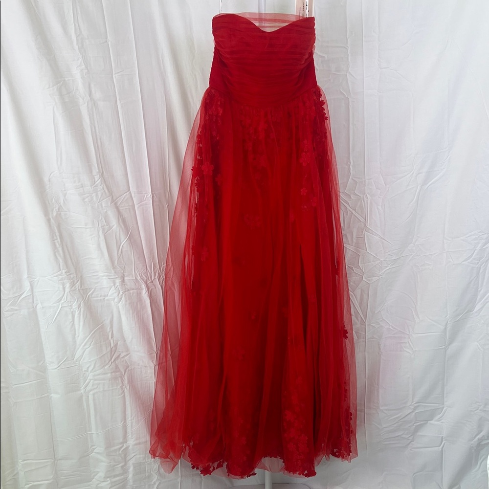 Jules & Cleo red convertible strap tulle ball gown with 3D flowers size 6 NWT